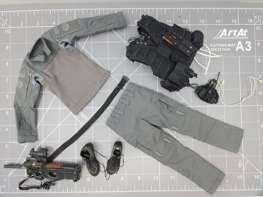 BAM 1/6 Grey Uniform, Black Molle Vest, and FN P90