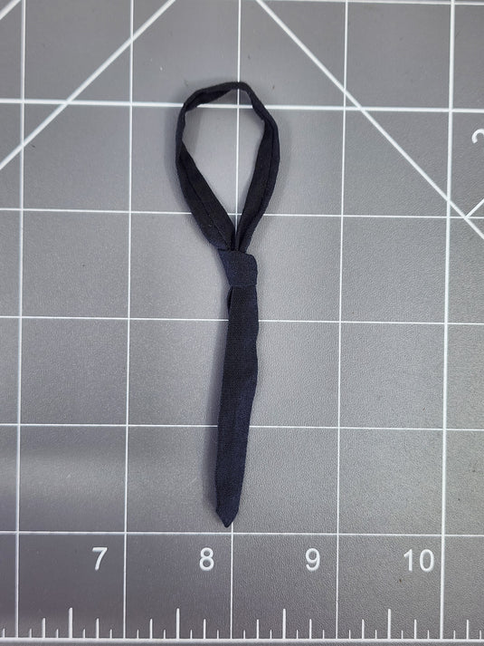 BAM 1/6 Black Tie 1