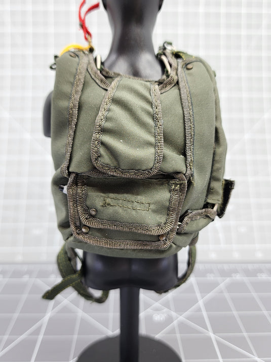 BAM 1/6 OD Green Parachute W/ Front Med Kit (BBI)