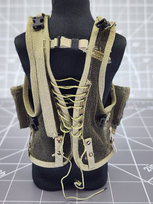 BAM 1/6 OD Green & Mesh Vest W/ Ammo Pouches (Dragon)