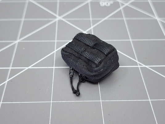 BAM 1/6 Black Pouch W/ Red Flag Patch