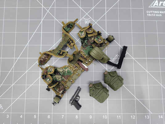 Bam 1/6 Woodlands Camo Chest Rig W/ Folding Knife & Pistol