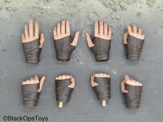 Wonder Woman 1984 - Female Fingerless Gloved Hand Set