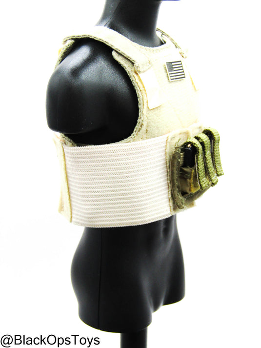 FDE Tan Body Armor w/American Flag Patch & Triple Cell Pistol Mag Pouch