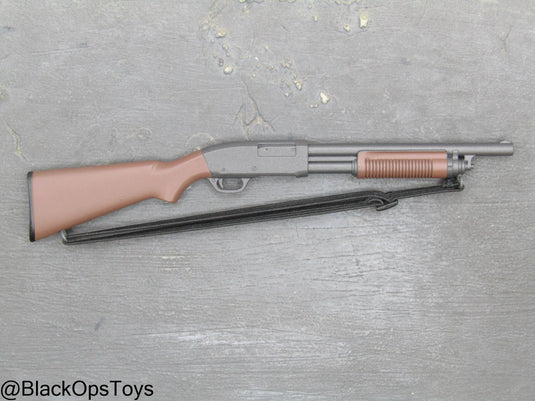 Mossberg M500 Shotgun w/Sling