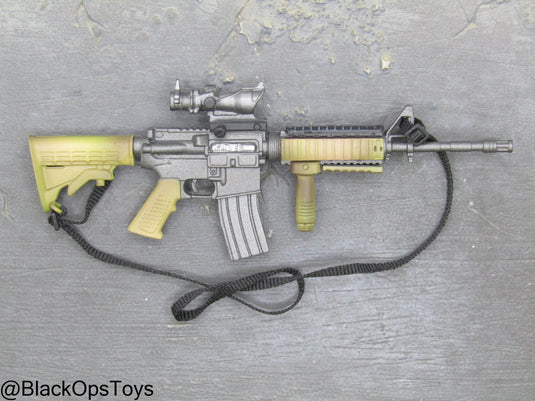 Camo M4 Carbine w/Attachment Set