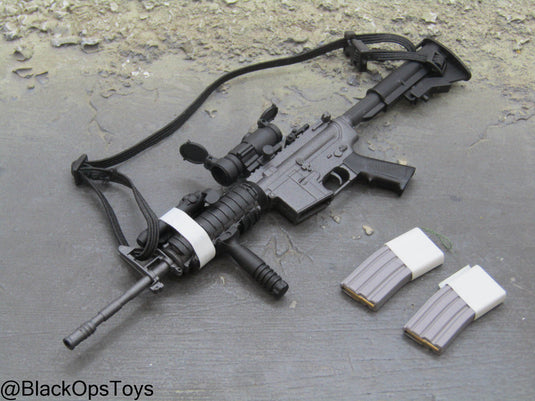 M4 Carbine w/Scope, PEQ, & Foregrip