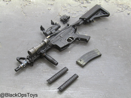 M4 Carbine w/Attachment Set