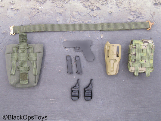 Russian Emergency Rescue Center - Belt Set w/Pistol