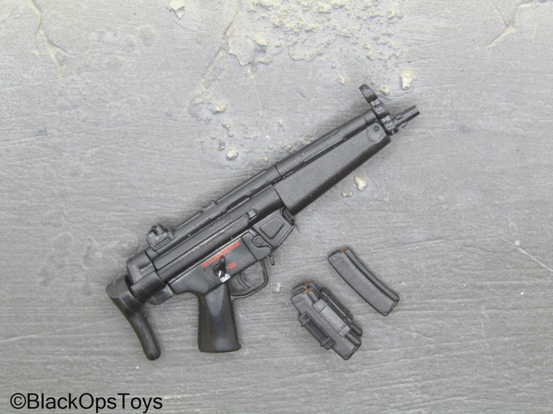 Load image into Gallery viewer, MP5 Submachine Gun w/Moving Charging Handle
