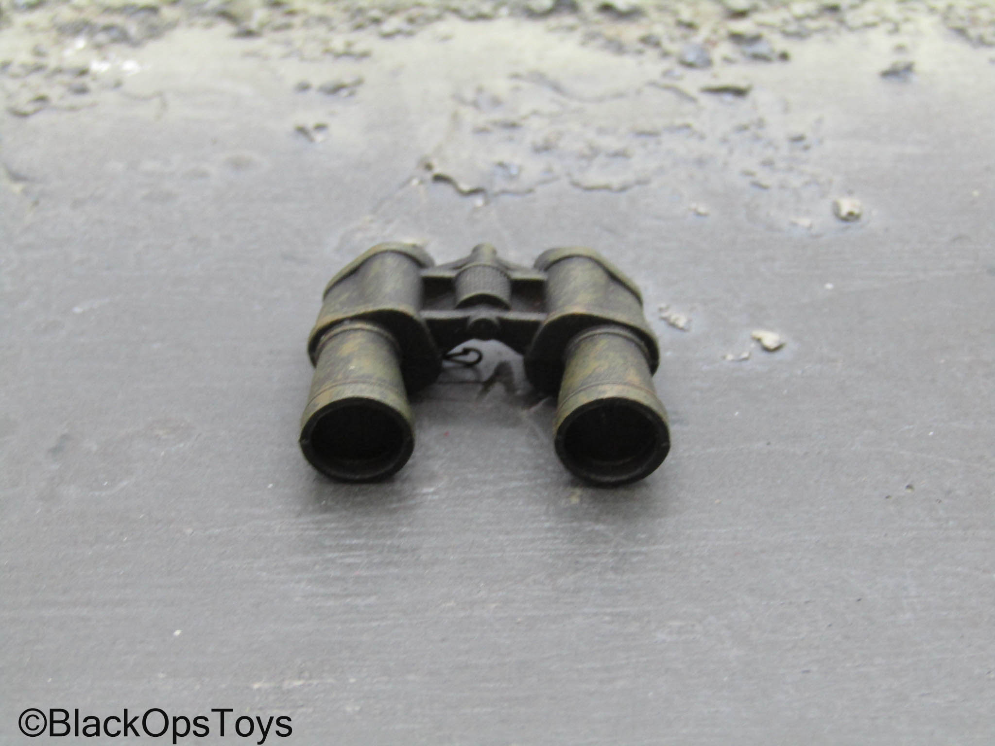Mad Max - Weathered Binoculars – BlackOpsToys