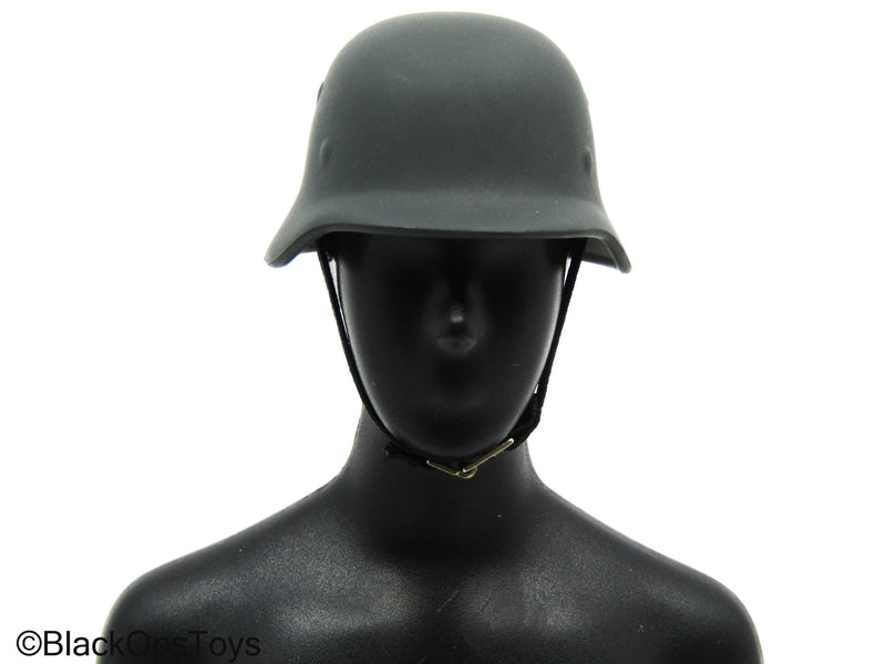 Load image into Gallery viewer, WWII German - Green Helmet
