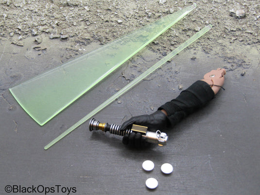 Star Wars - Luke Skywalker - Light Up Lightsaber Arm w/Green Blade