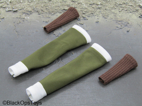 Sniper Girl - Green Female Socks w/Brown Wrist Covers