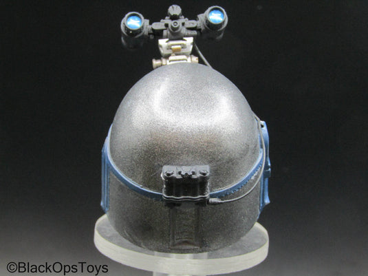 Star Wars - Custom Painted Mandalorian Helmet w/NVG