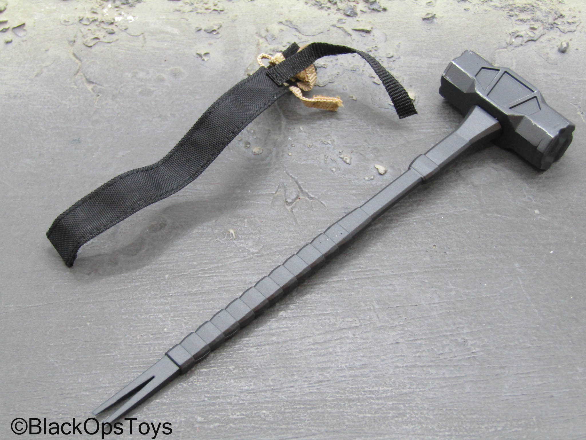 Doomsday Guardian - Breaching Hammer w/Sheath – BlackOpsToys