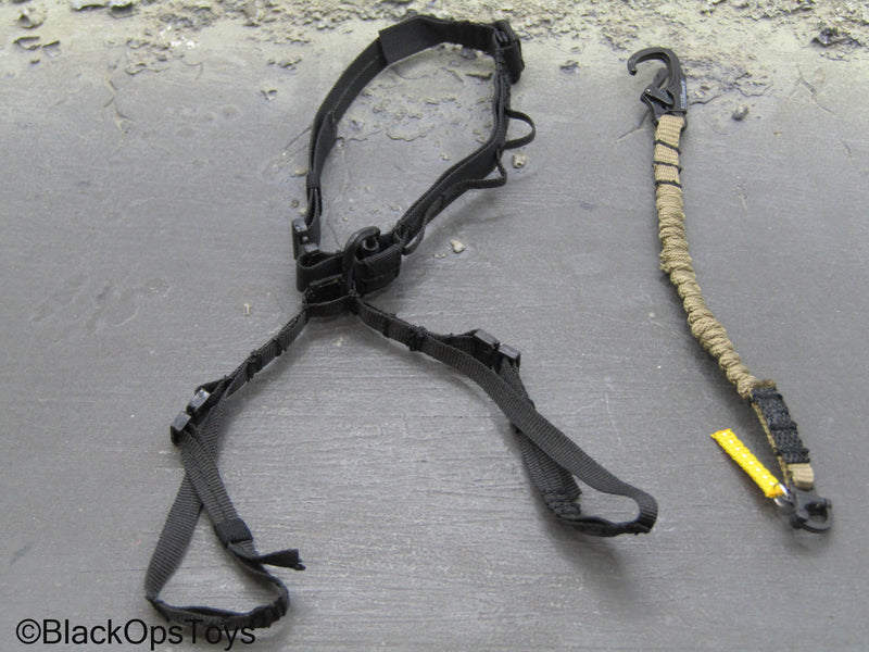 Load image into Gallery viewer, Extreme Zone Gaius Task - Black Harness w/Retention Lanyard
