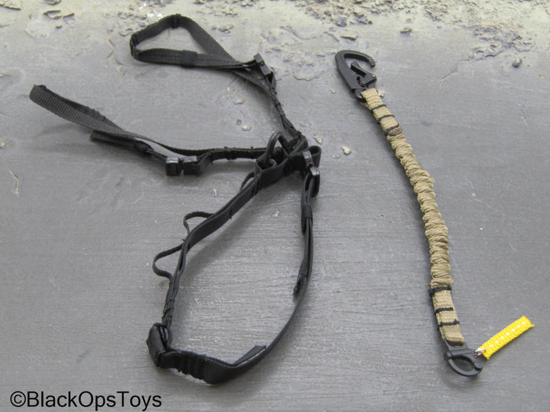 Load image into Gallery viewer, Extreme Zone Gaius Task - Black Harness w/Retention Lanyard
