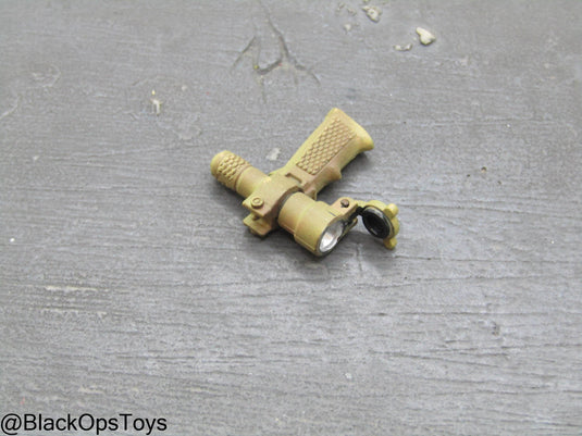 Torch Style Foregrip w/Light Type 4