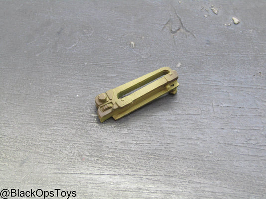 Weathered Tan M16 Carry Handle