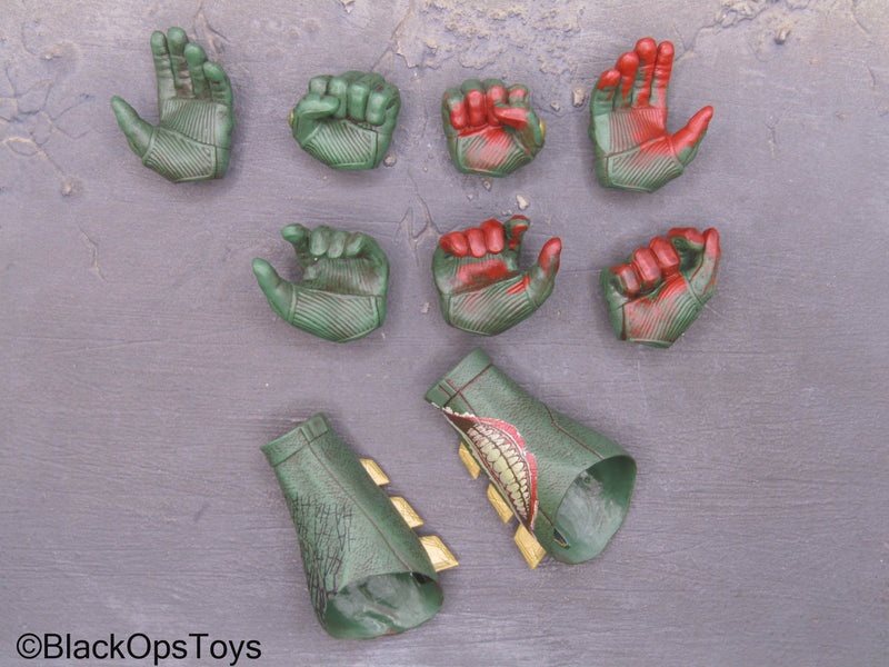 Load image into Gallery viewer, SS - Batman Joker - Gloved Hand Set (x7) w/Arm Guards
