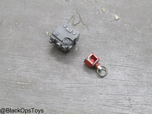 Red Barrel Plug w/PEQ