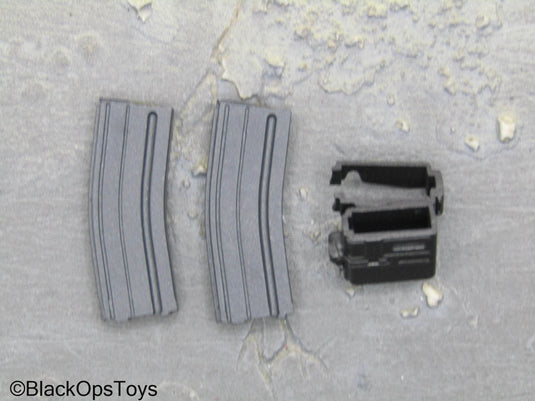 Delta Force SMU Tier 1 Op. A - 5.56 Magazines w/Holster