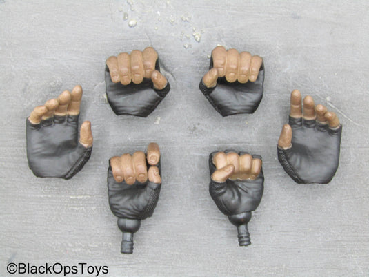 Star Wars Moff Gideon - AA Male Fingerless Gloved Hand Set