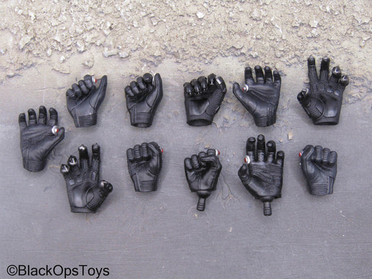 Civil War - Ant Man - Black Gloved Hand Set