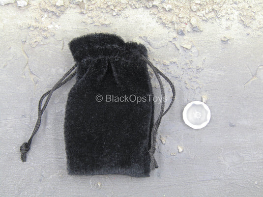 Catwoman - Black Bag w/Diamond