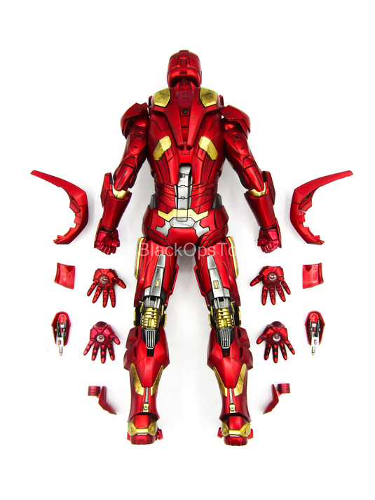 Iron Man 3 - Pepper Pots - Mark IX Suit w/Pose-able Hands