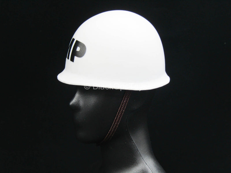 Load image into Gallery viewer, WWII - Military Police - White &quot;MP&quot; Helmet
