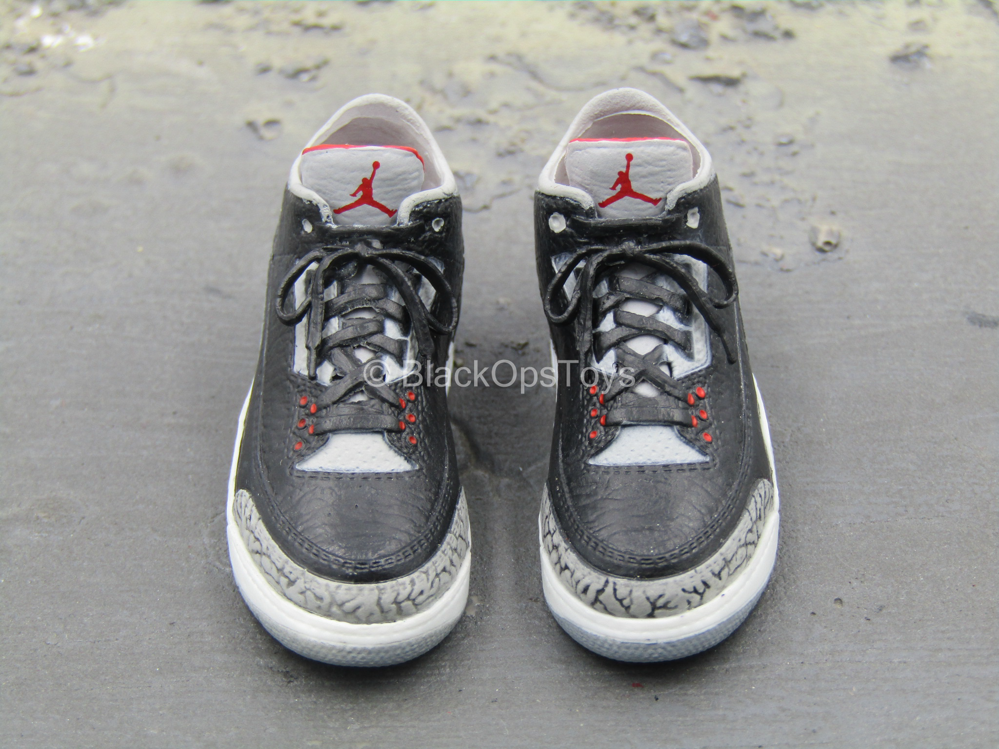 Air jordan 3 sales black cement 2011