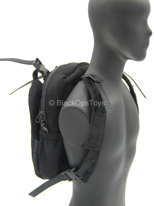 Grey Man Ver. B - Black Backpack