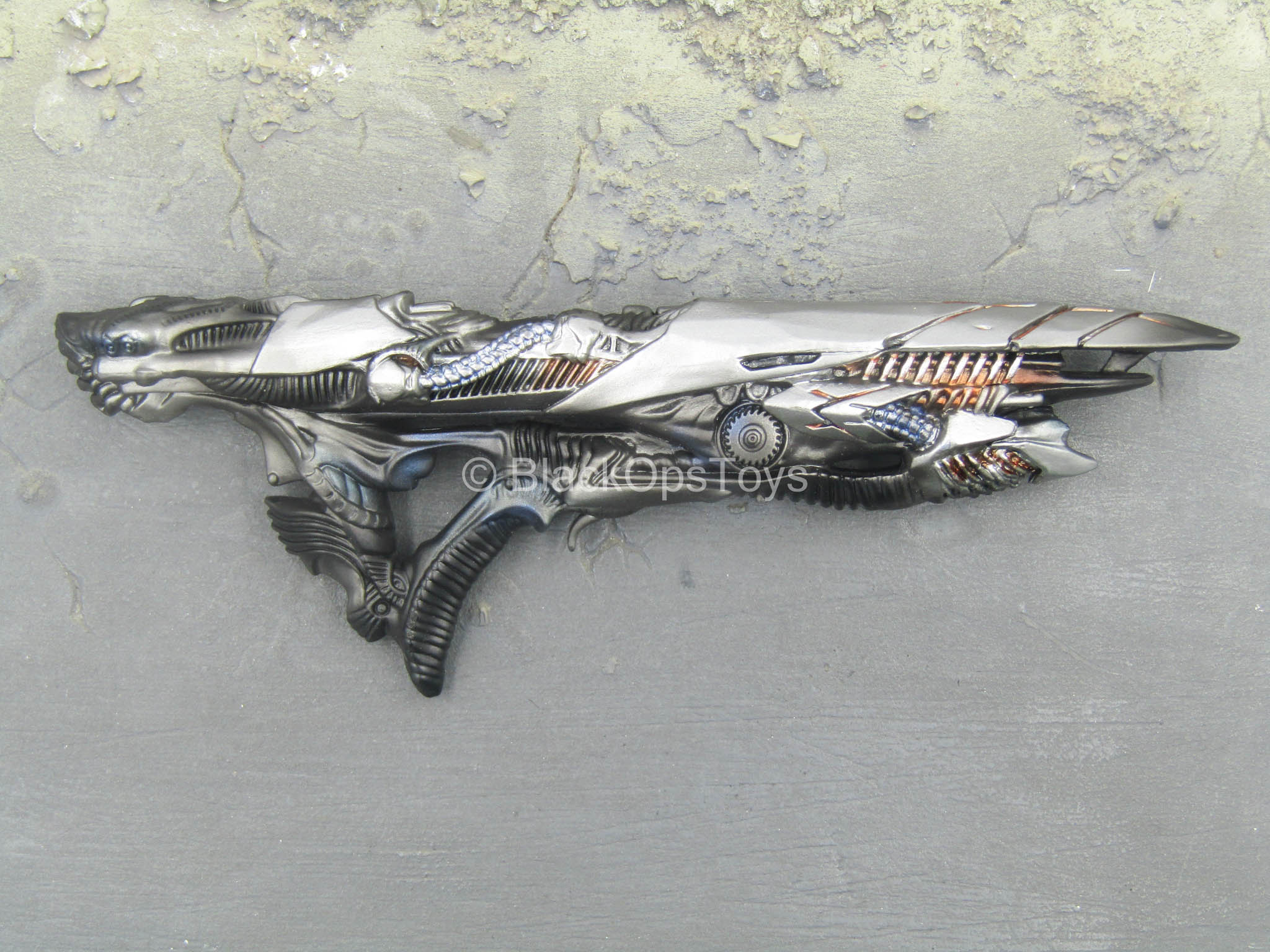 プレストマン Justice League - Batman - Parademon Rifle – BlackOpsToys