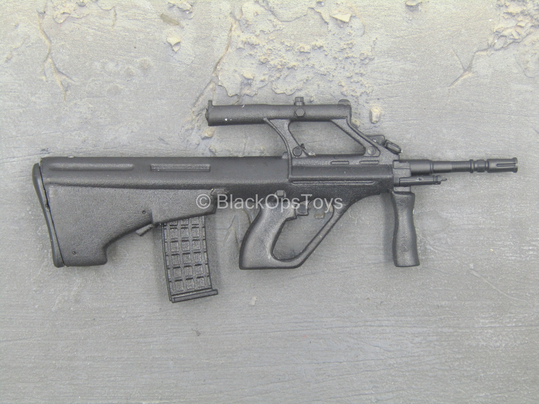 Worlds Weapon Collection - Steyr Aug Assault Rifle - MIP