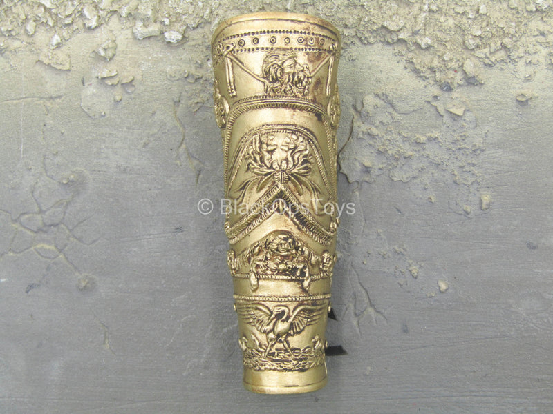 Load image into Gallery viewer, Gladiator Of Rome IV - Gold-Colored Greave
