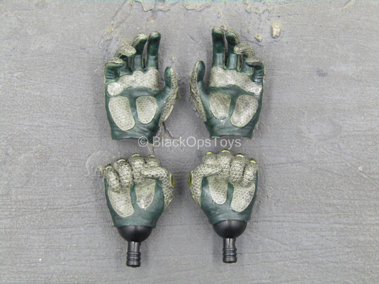 Spider-Man - Mysterio - Male Gloved Hand Set (x4)