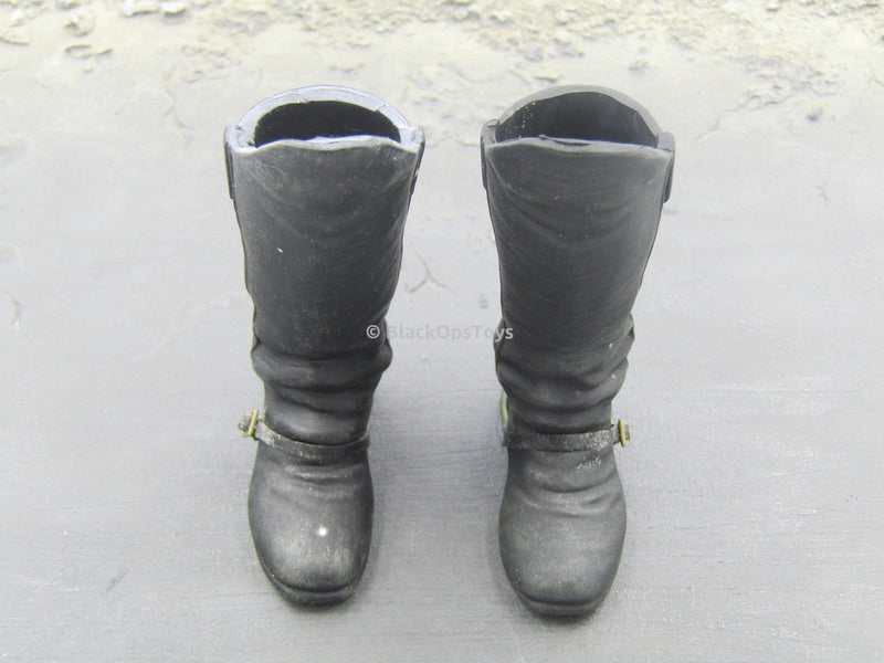 Load image into Gallery viewer, General Custer - Black Riding Boots w/Spurs (Foot Type)
