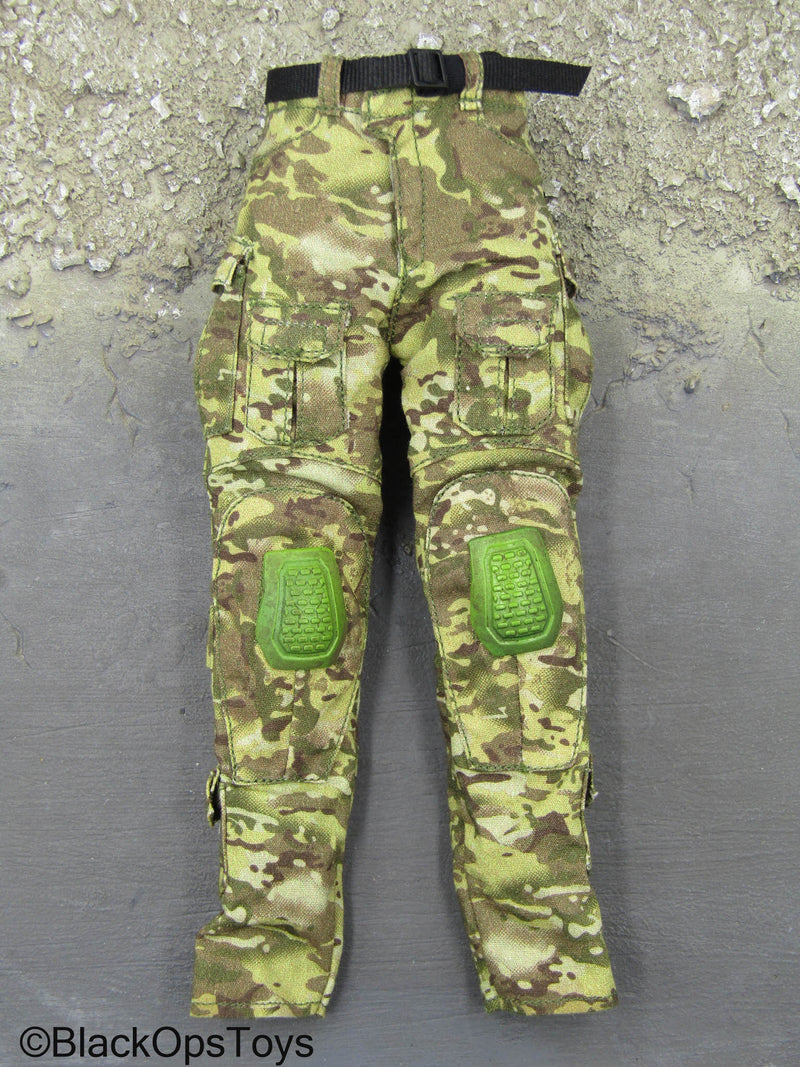 Load image into Gallery viewer, Private 1st Class Mike Winter - Multicam Combat Pants w/Belt
