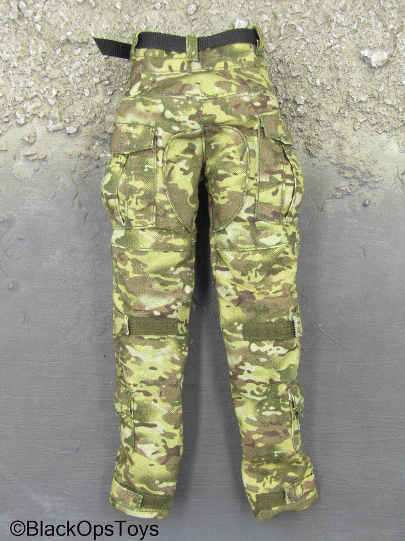 Load image into Gallery viewer, Private 1st Class Mike Winter - Multicam Combat Pants w/Belt
