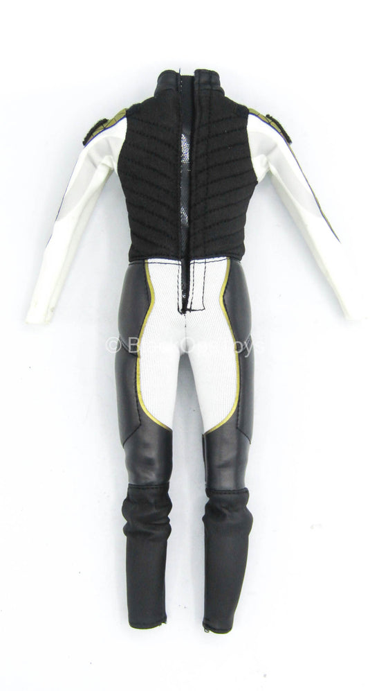 Destiny 2 - Hunter Calus's Select - White, Black, & Gold Body Suit