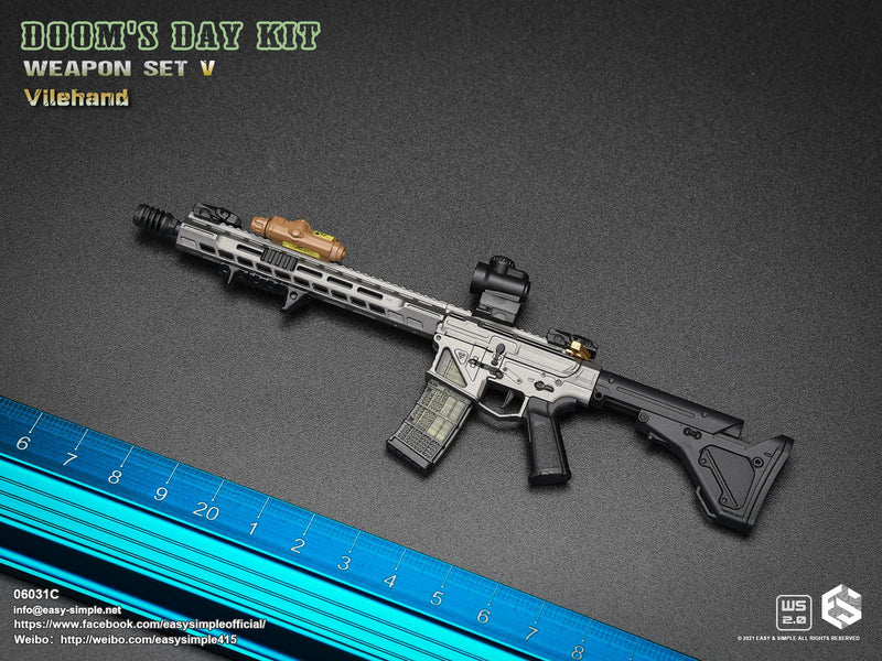 Load image into Gallery viewer, Doom&#39;s Day Kit Weapon Set V Version C - MINT IN BOX
