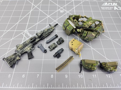 BAM 1/6 Tropical Multi Cam Chestpack and Machine Gun