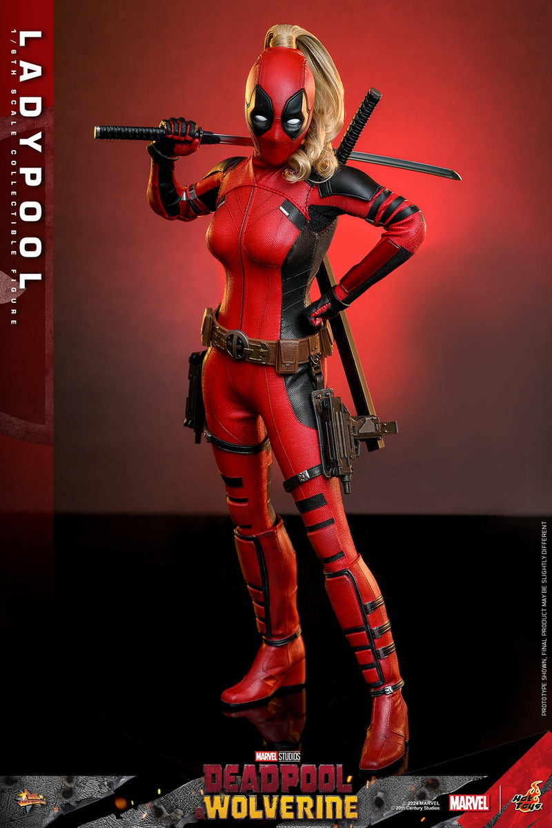 Load image into Gallery viewer, Deadpool &amp; Wolverine - Deadpool &amp; Ladypool - MINT IN BOX
