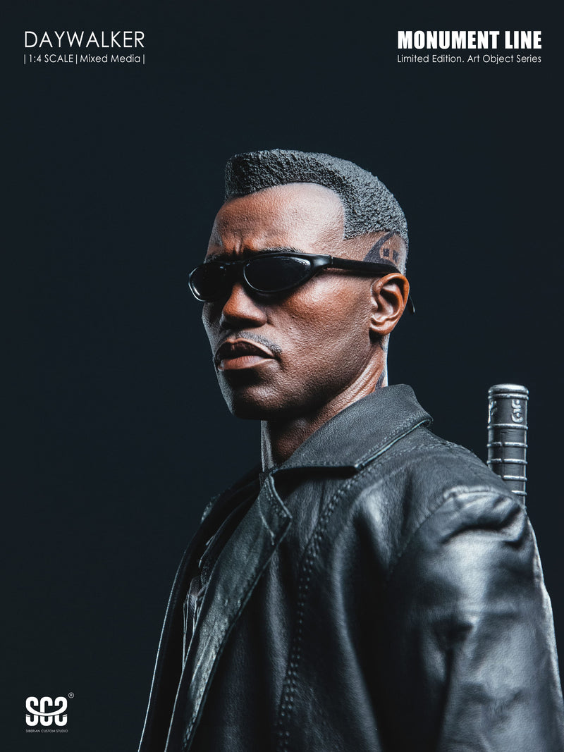 Load image into Gallery viewer, PREORDER DEPOSIT 1/4 Scale Daywalker Limited Edition - MINT IN BOX
