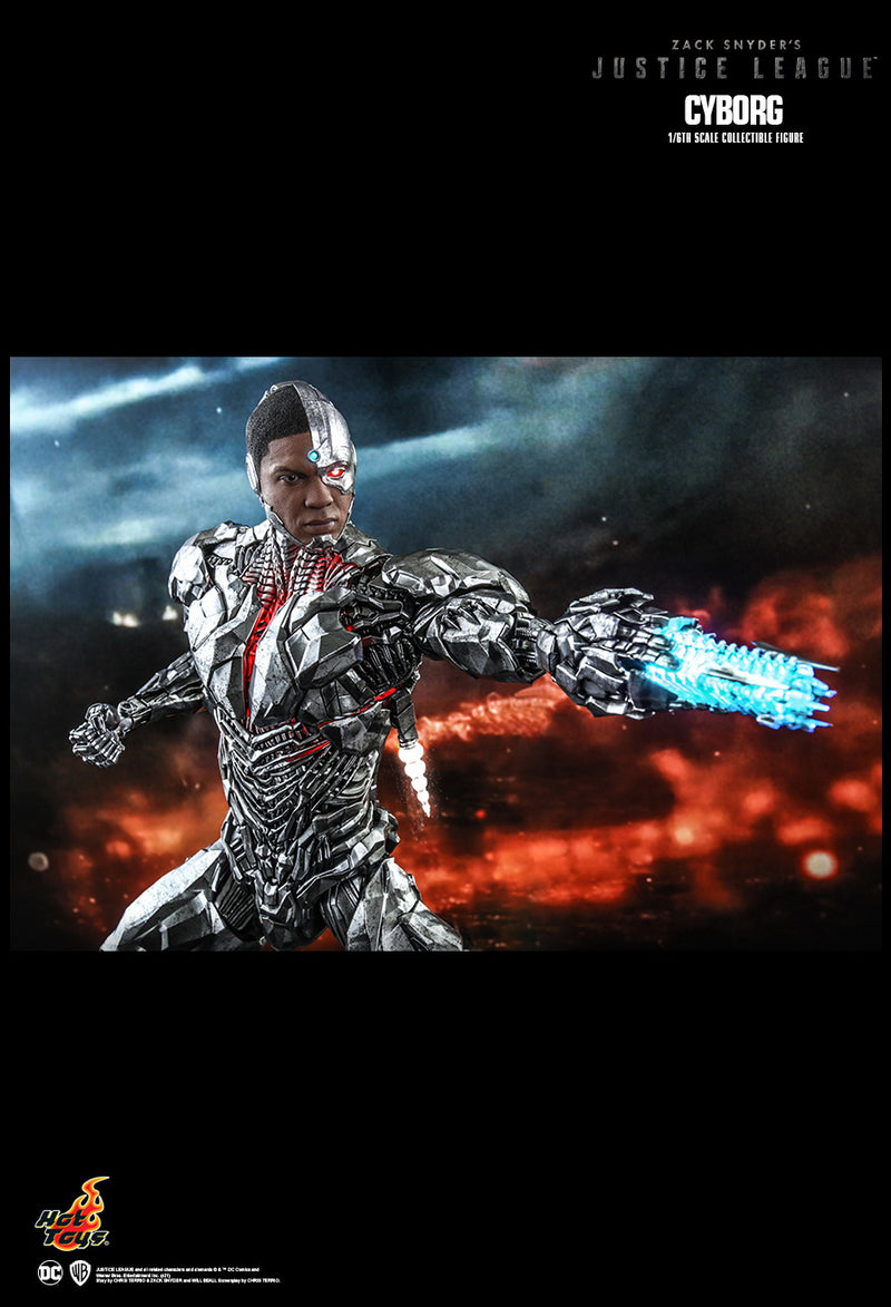 Load image into Gallery viewer, Justice League - Cyborg - MINT IN OPEN BOX
