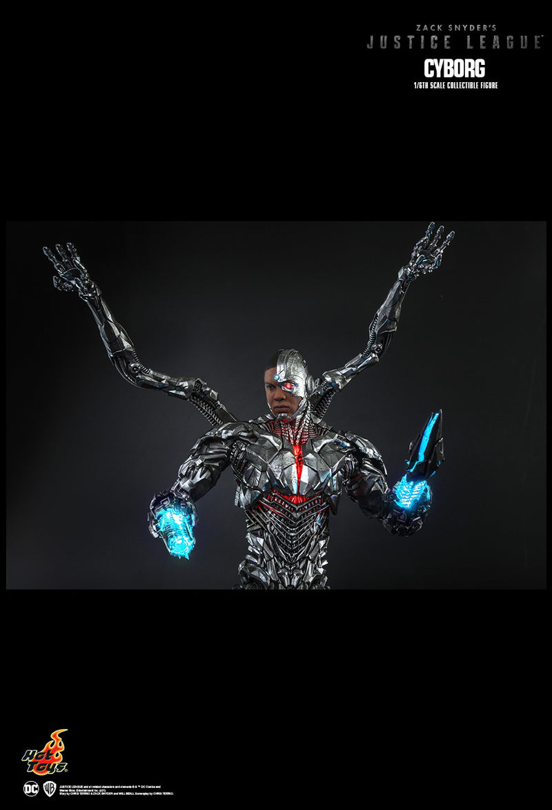 Load image into Gallery viewer, Justice League - Cyborg - MINT IN OPEN BOX
