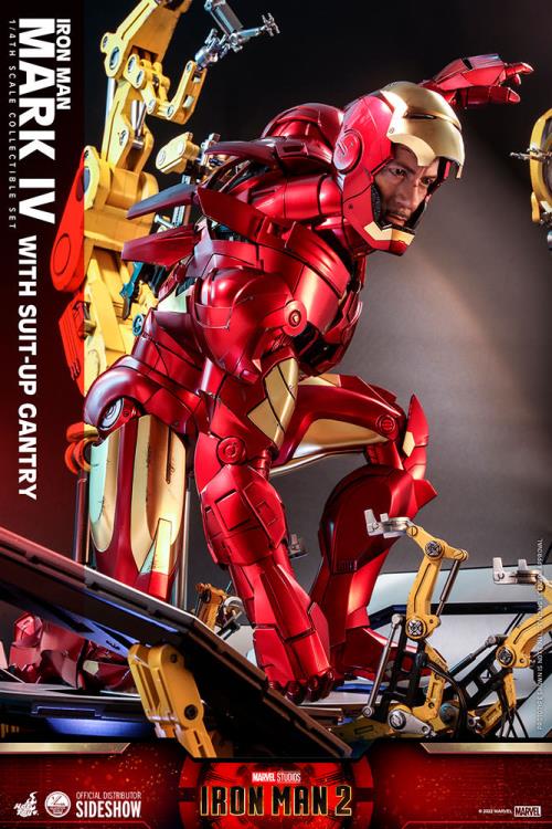 Load image into Gallery viewer, 1/4 Scale - Iron Man 2 - Iron Man Mark IV w/Suit-Up Gantry
