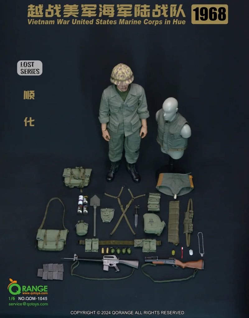 Load image into Gallery viewer, 1968 Vietnam War United States Marine Corps In Hue Accessory Set - MINT IN BOX
